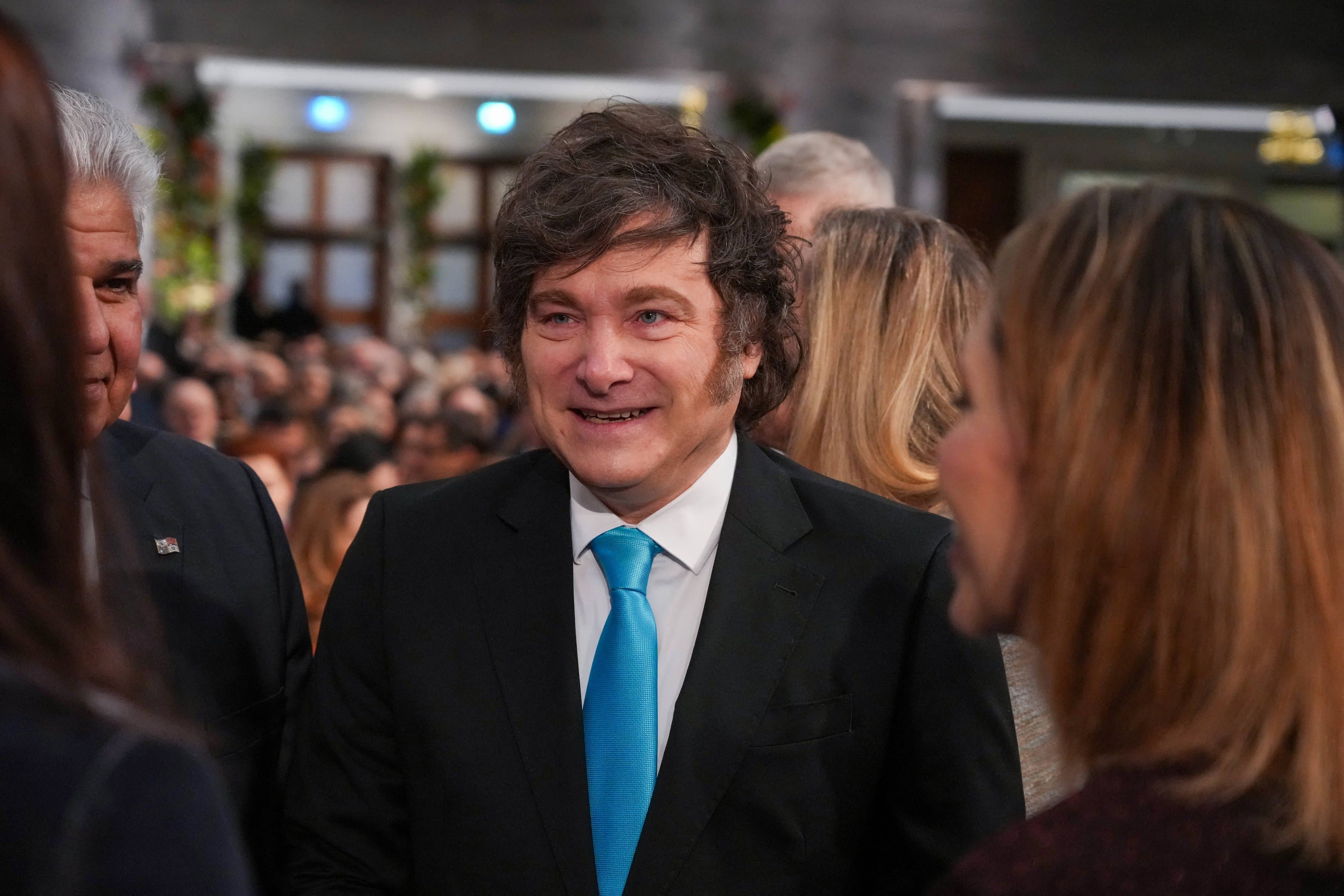 Milei chama Pedro Sánchez de "ditador" e entra na campanha eleitoral da Espanha