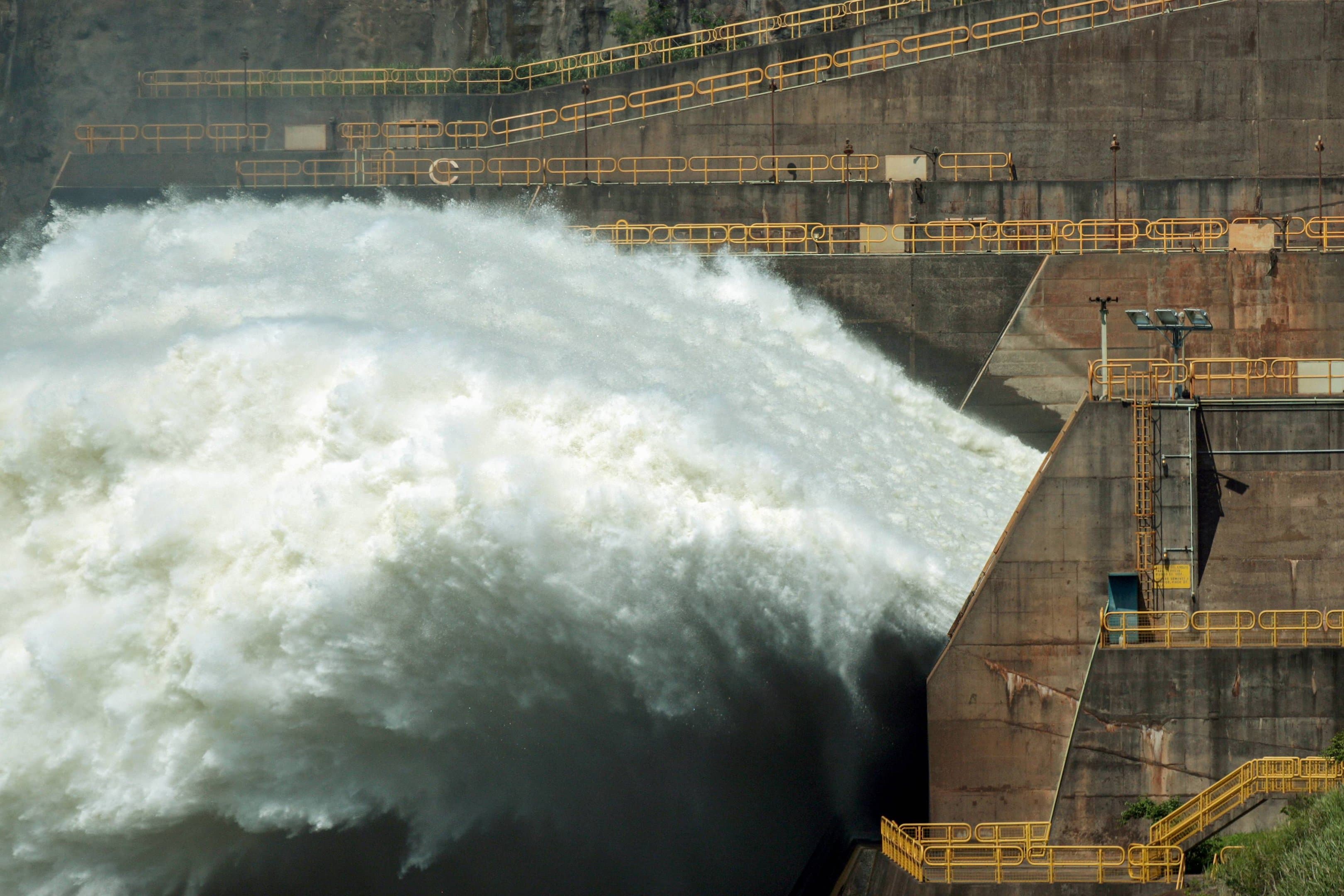 EUA e Paraguai fecham acordo para uso da energia de Itaipu