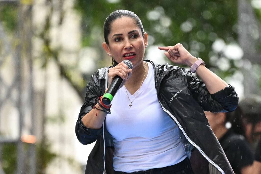 Polícia do Equador prende ex-candidata à presidência Luisa González