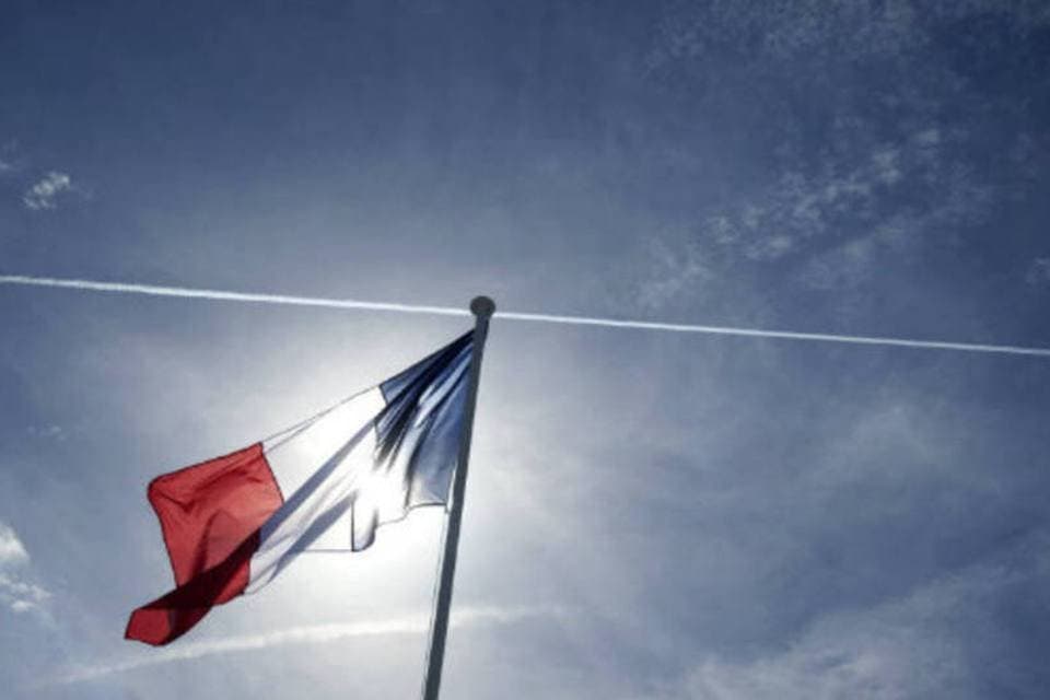 França classifica como terrorismo ataque a tiros que deixou um morto e cinco feridos