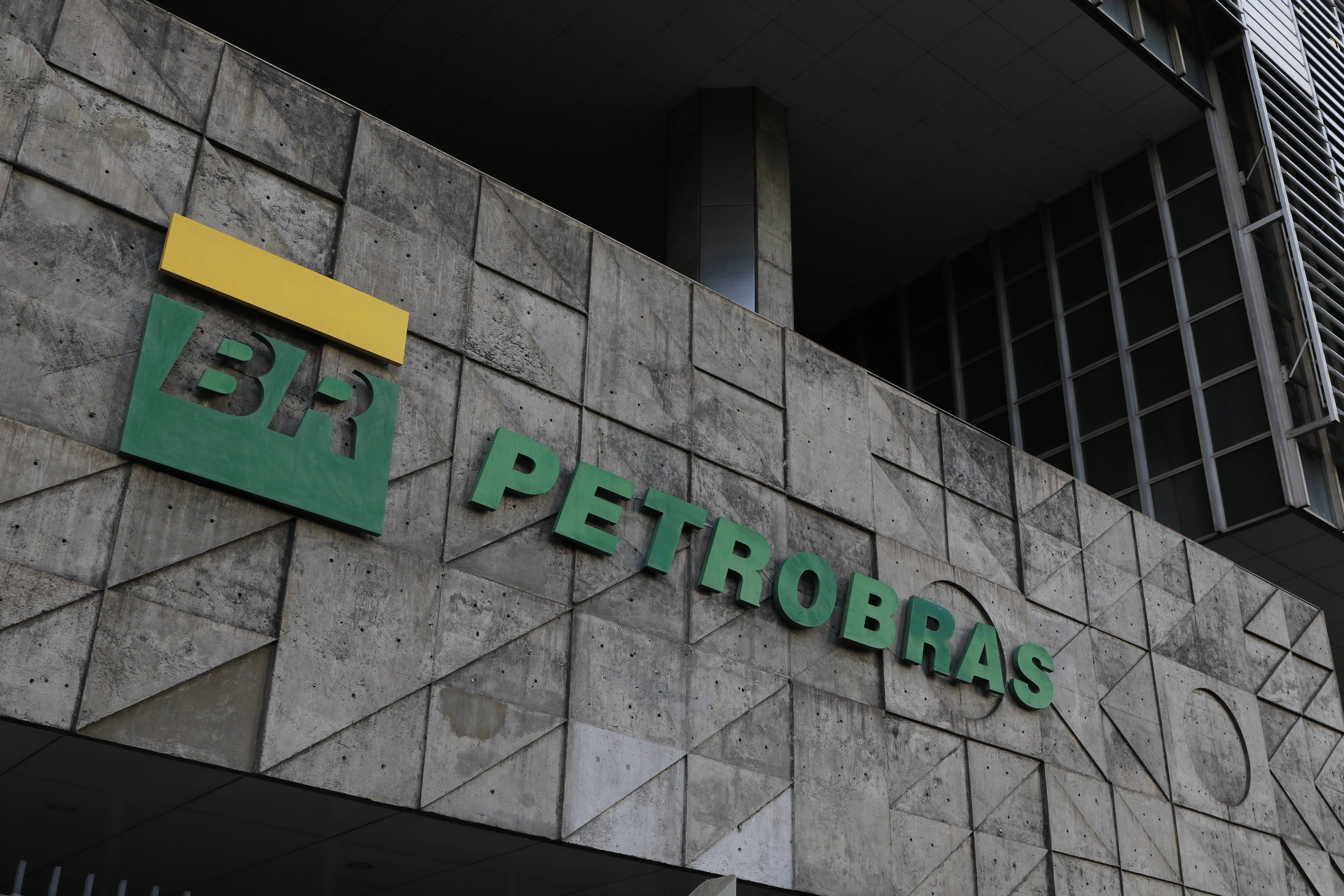 Petrobras na eleição: o que Lula e Flávio Bolsonaro propõem para a estatal