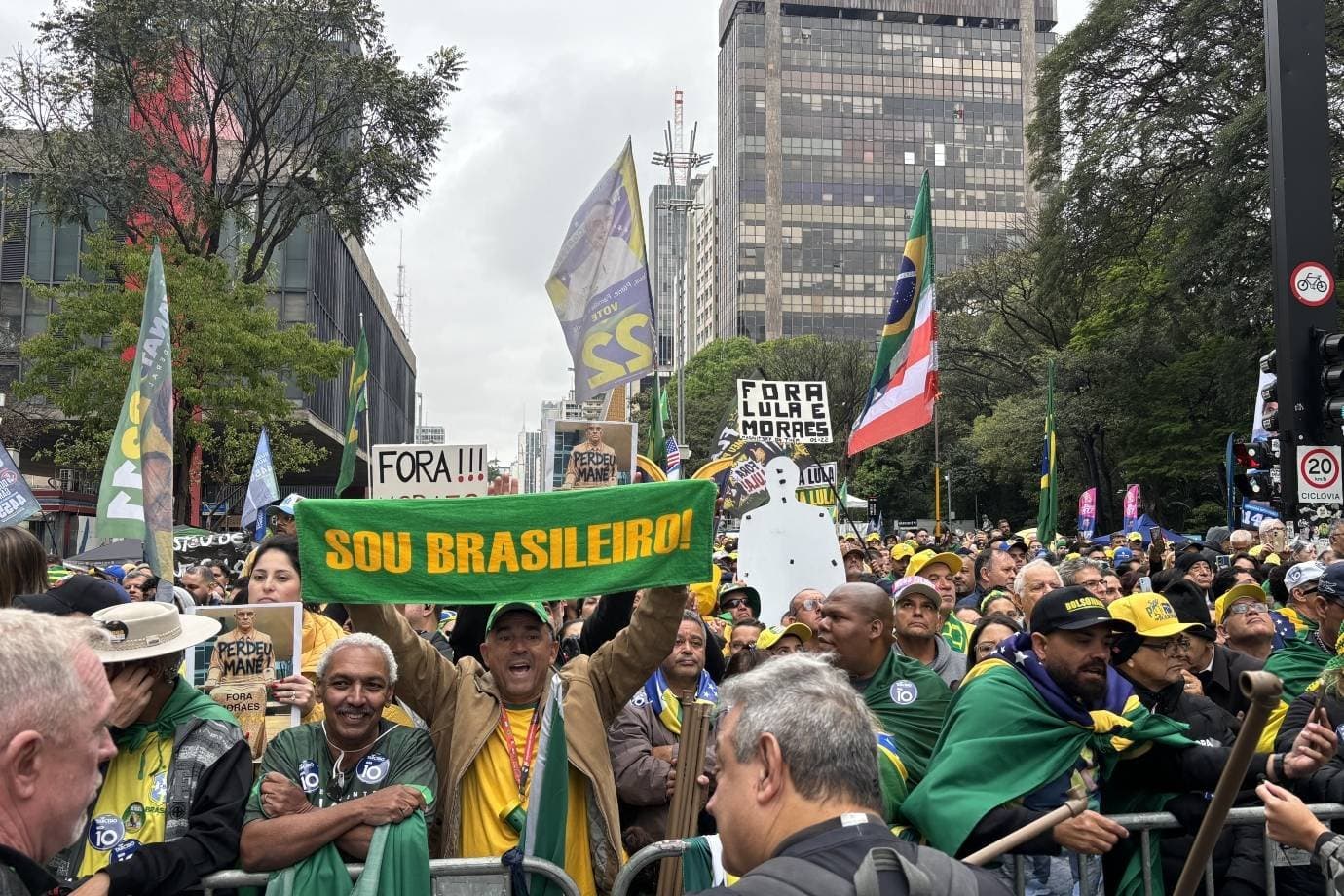 Flávio Bolsonaro tem 80,8% dos votos em Israel, seu melhor resultado no exterior