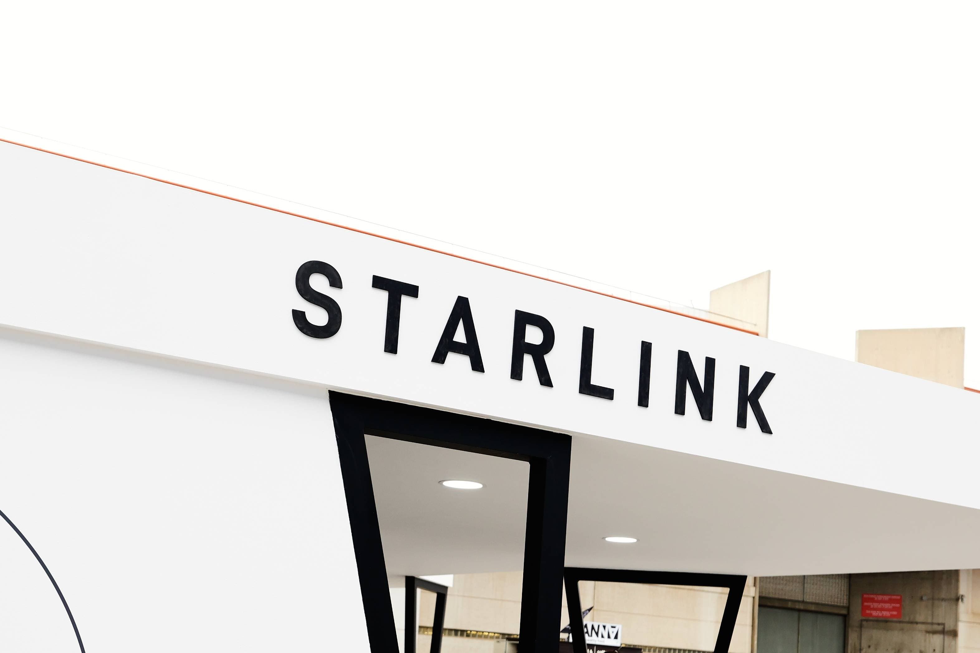 Vivo e Starlink lançam conexão direta entre celulares e satélites; veja como funciona