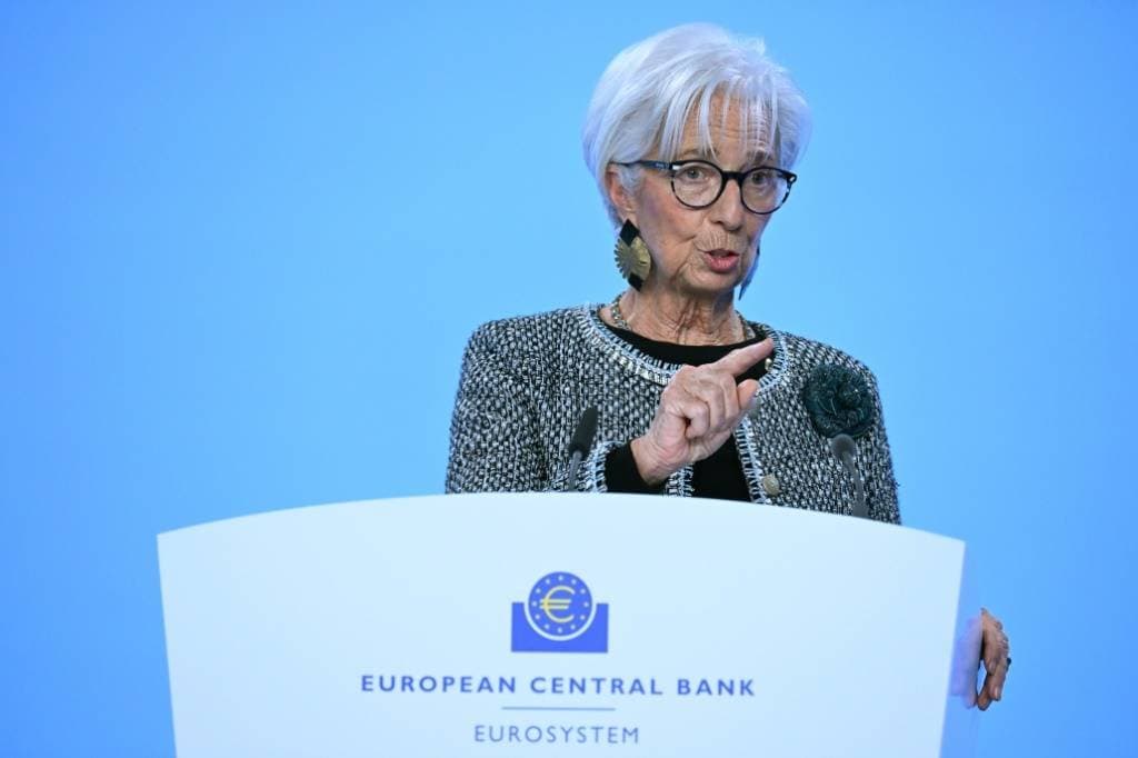 Lagarde deixará presidência do Banco Central Europeu antes do fim do mandato