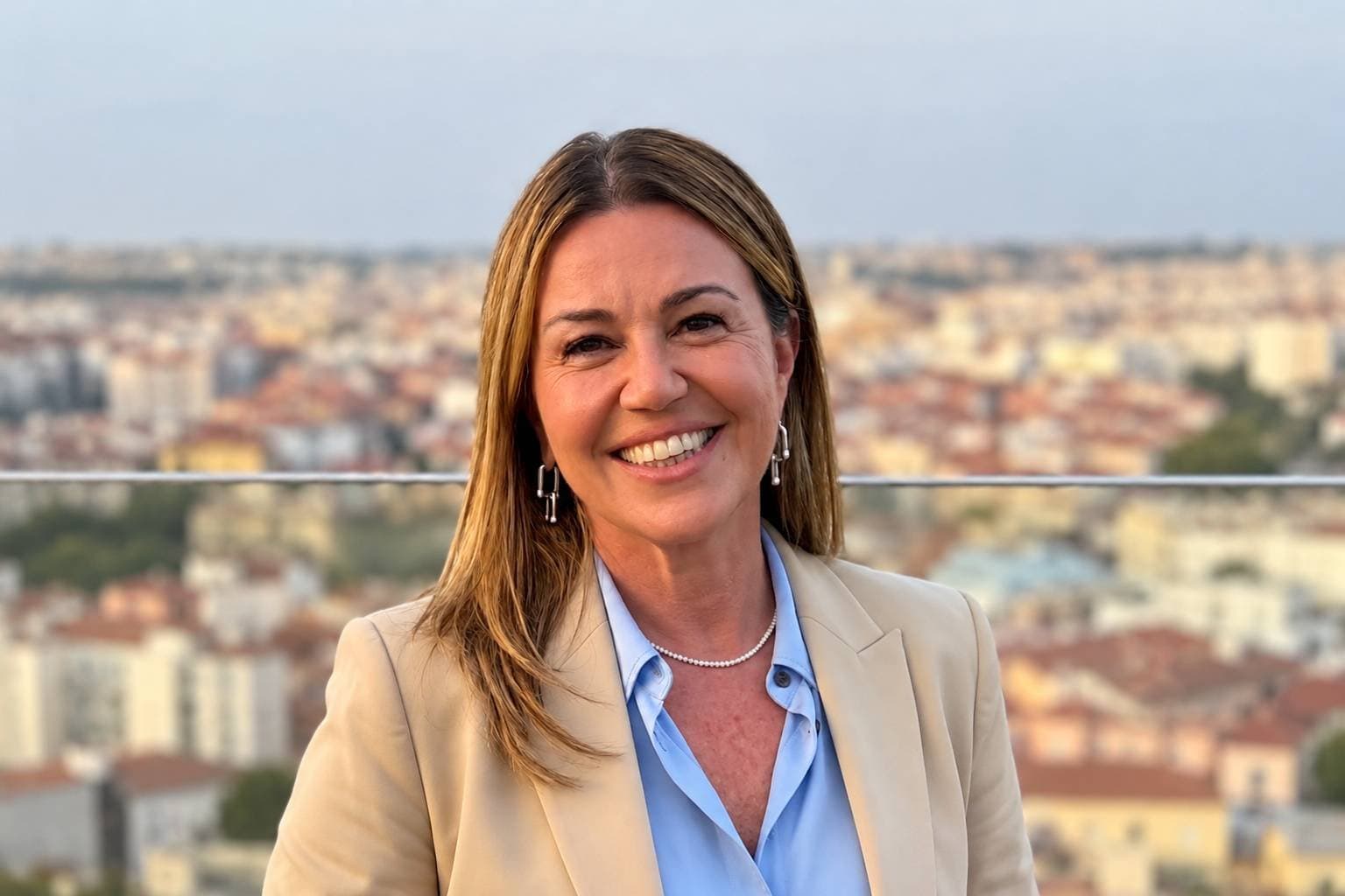 Livelo anuncia primeira mulher CEO após 10 anos; conheça a trajetória de Carla Nesi