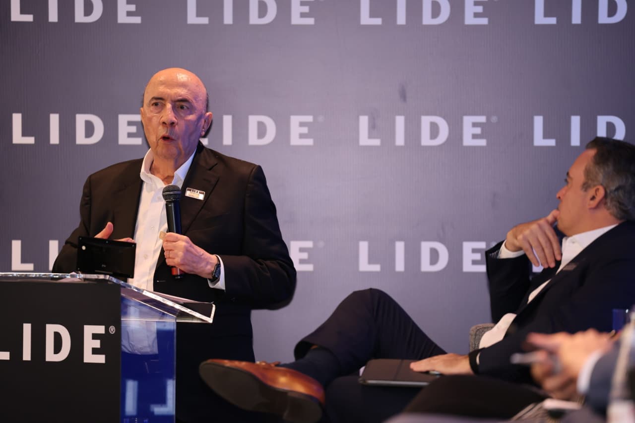 Pix é visto como concorrência desigual por empresas americanas, diz Meirelles