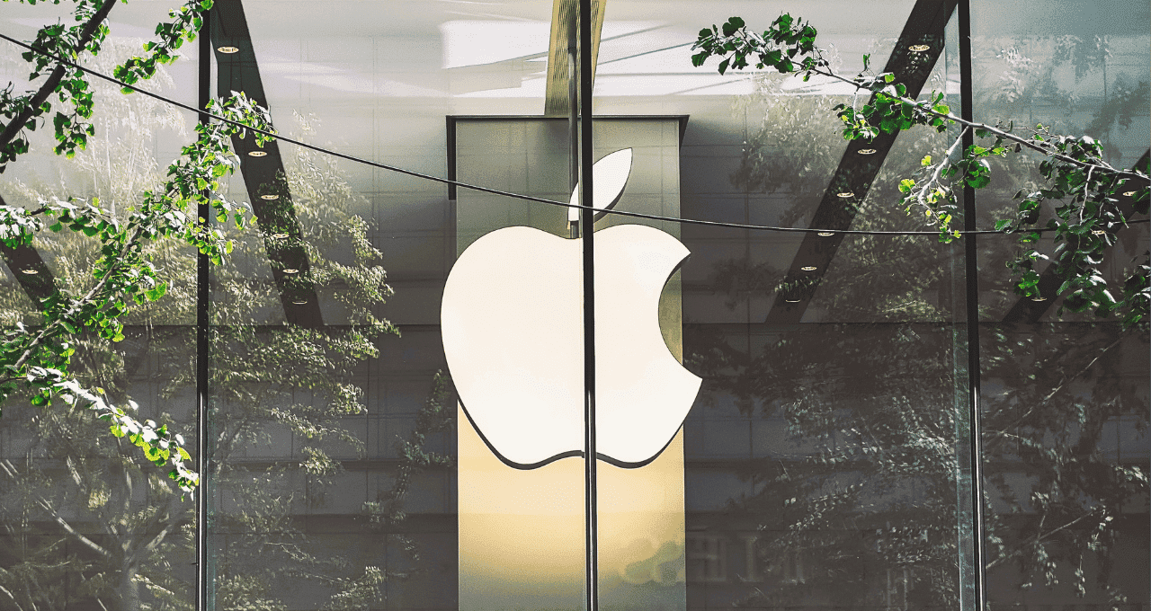 Por que a Apple vai permitir lojas alternativas à App Store no Brasil