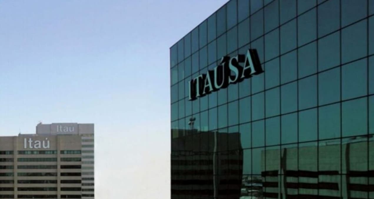 Itaúsa (ITSA4) recebe R$ 900 milhões em proventos de subsidiária Itautec; veja impacto