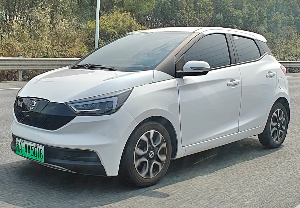 A pedra no caminho para carro elétrico mais barato do Brasil