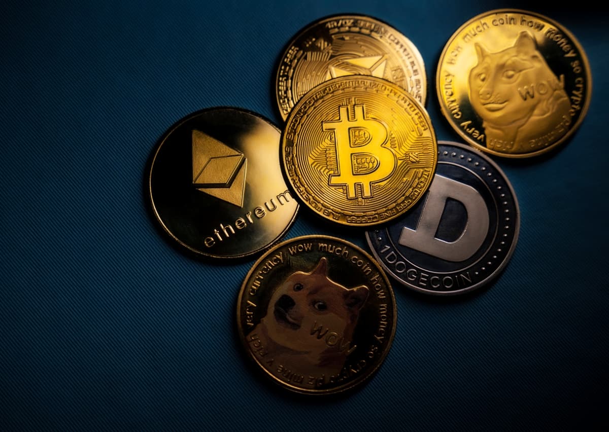 Bitcoin em alta? Antes de pensar em investir, especialistas indicam outros ativos menos conhecidos; potencial de retorno é de até 214 vezes