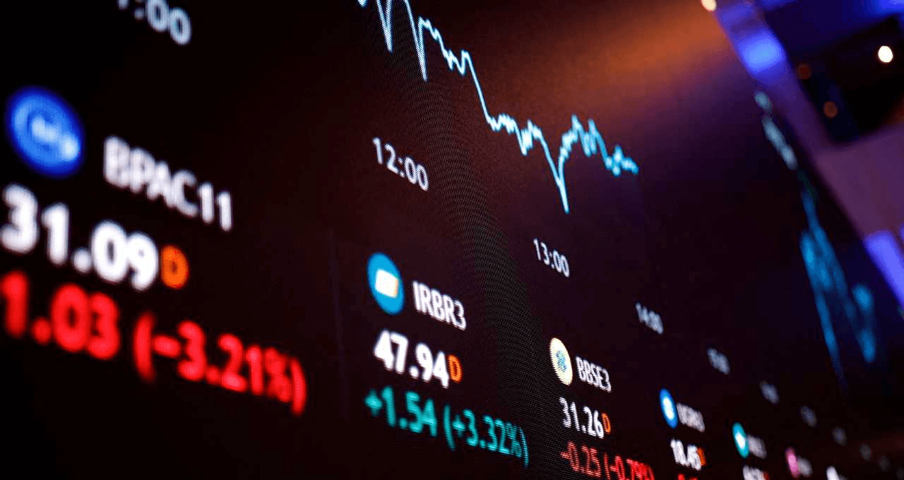 Tempo real: Ibovespa inicia semana com PMIs e Focus no radar