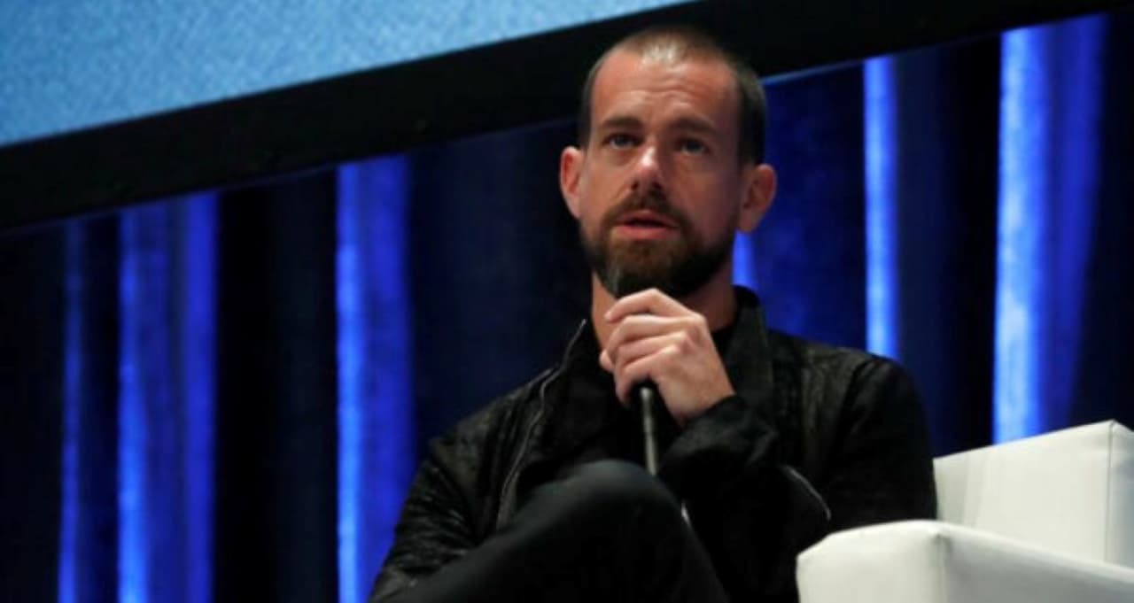 Fundador do antigo Twitter, Jack Dorsey recebeu salário anual de R$ 14 como CEO de fintech