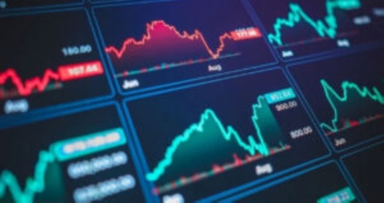 Day trade: Compre Embraer (EMBJ3) e venda Brava Energia (BRAV3) para ganhar até 1,49% hoje (3), segundo a Ágora