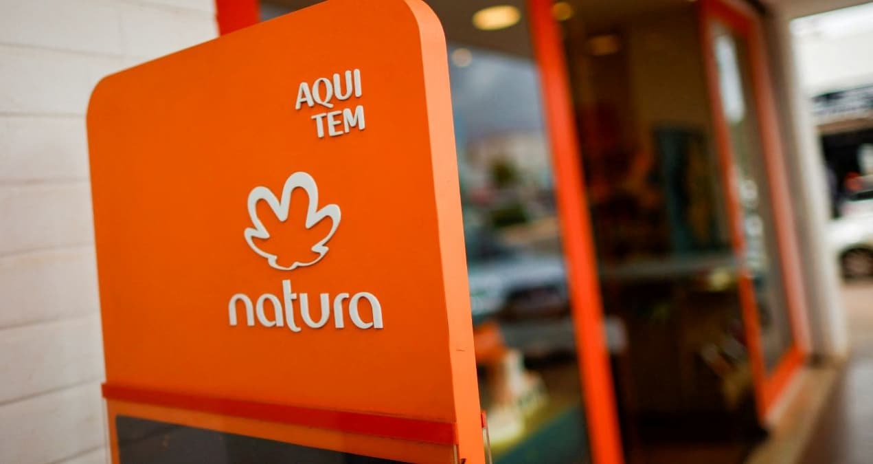 Natura (NATU3): Ações sobem apesar de queda no lucro e receita; ‘Dificuldades no Brasil superaram expectativas’, diz CEO