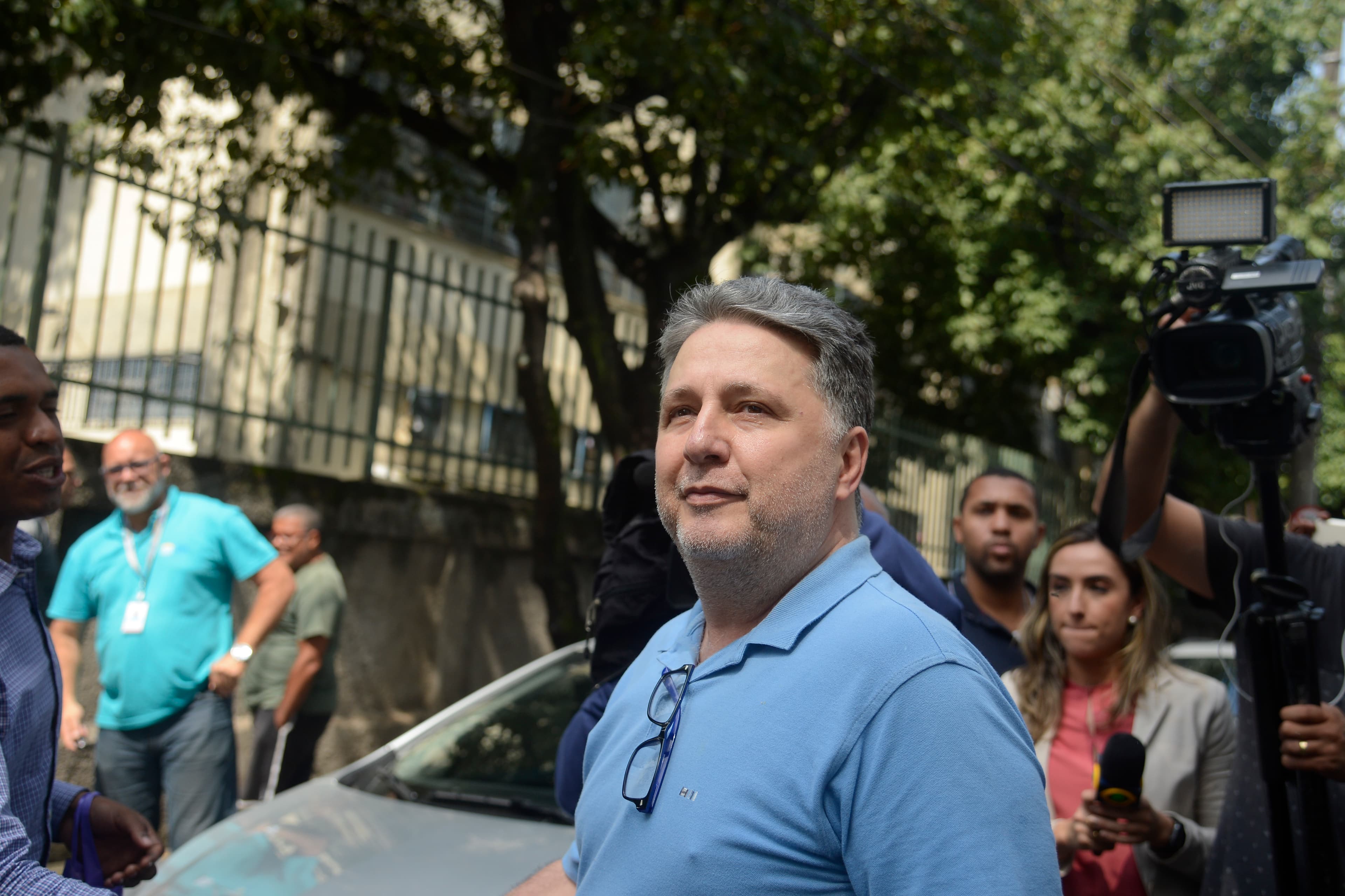 Justiça determina que Garotinho cumpra sentença que suspende direitos políticos por 8 anos