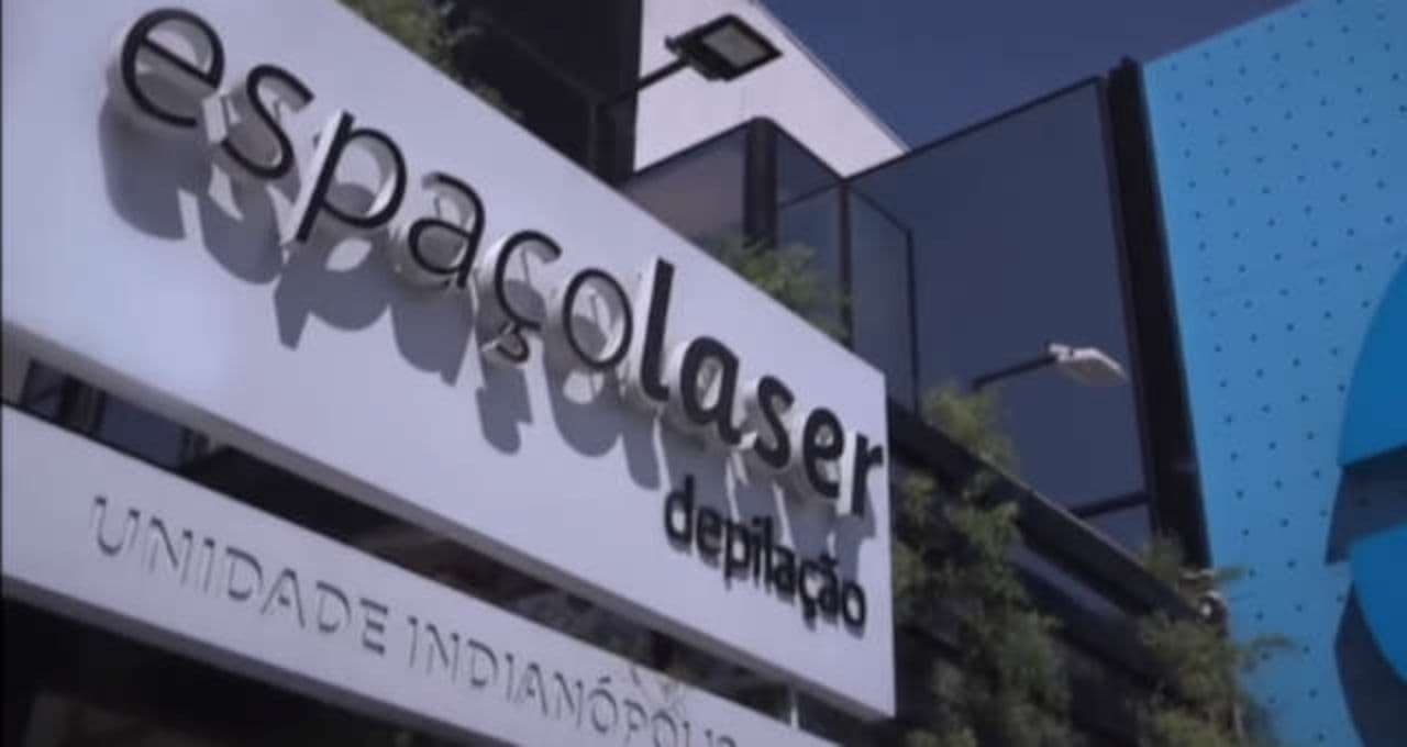 Espaçolaser (ESPA3) reverte lucro e tem prejuízo ajustado de R$ 134 mil no 2º trimestre