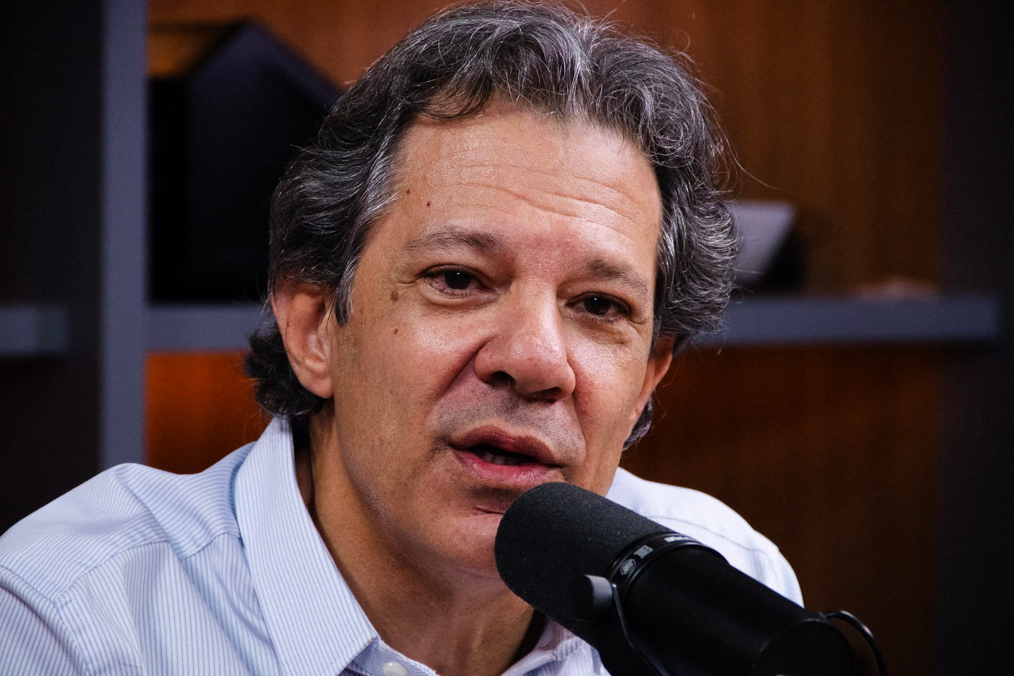 Haddad diz que São Paulo tem feito privatizações açodadas para agradar o mercado financeiro e promete renegociar contratos