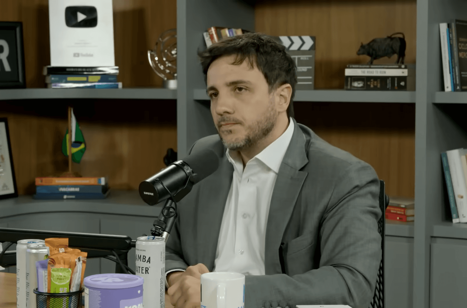 TSE suspende campanha e propaganda eleitoral de Renan Santos