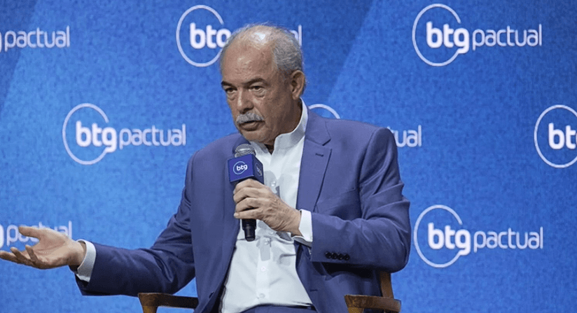 Mercadante quer BNDES a 2% do PIB, pede ‘pacto’ entre empresários e afirma: ‘É fácil resolver o Brasil’