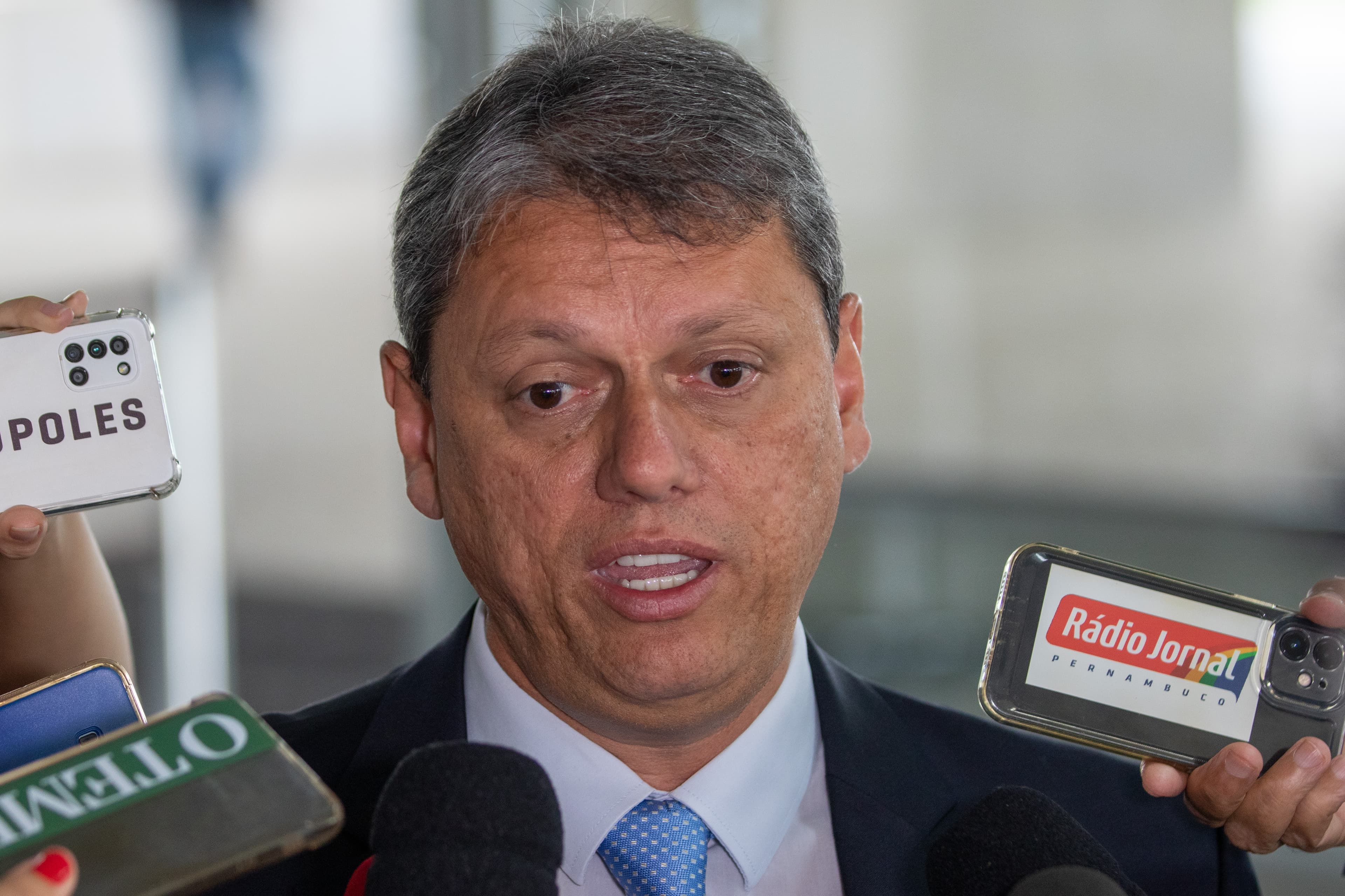 Tarcísio: STF está ‘batendo cabeça’ e não está conseguindo garantir segurança jurídica