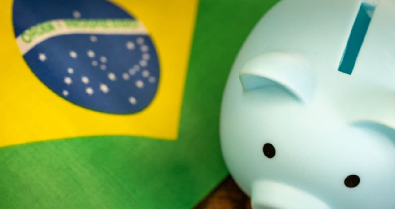 Primeiro dia da ‘Super Quarta’ divide agenda com crise no Supremo e pesquisa eleitoral; Ibovespa em dólar cai nesta terça-feira (15)