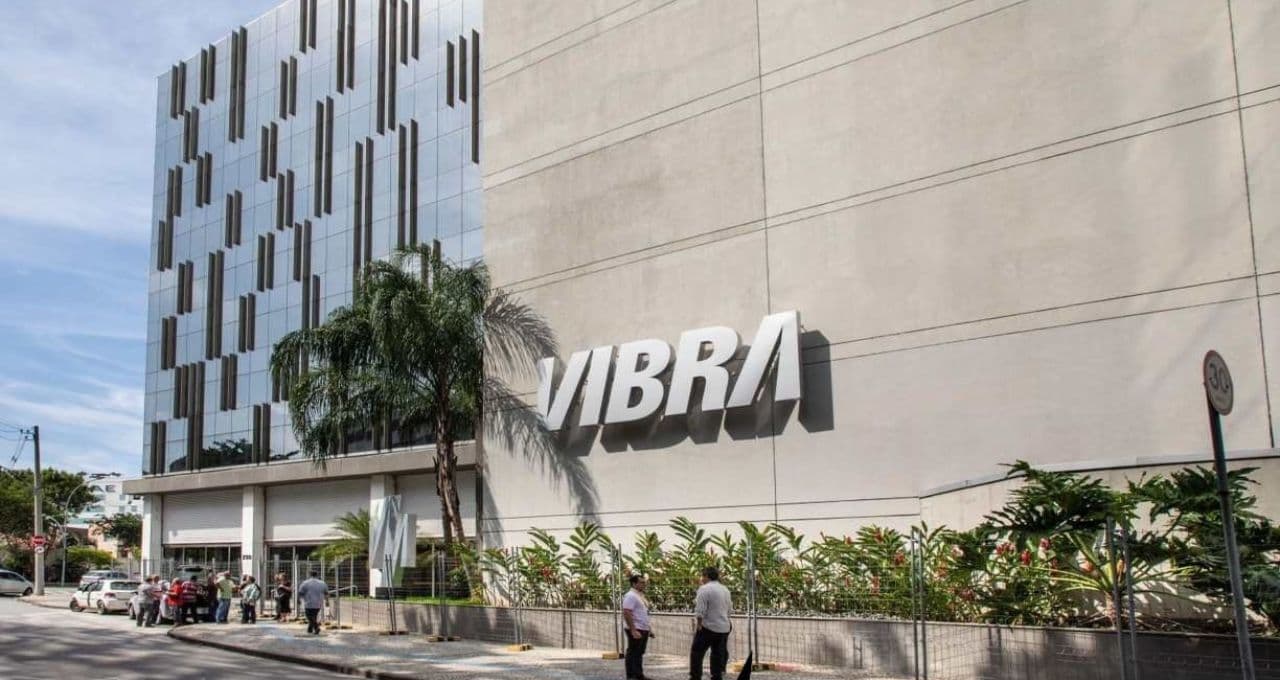 Vibra (VBBR3) fecha contrato estimado em R$ 1,28 bilhão com Inpasa para compra de etanol