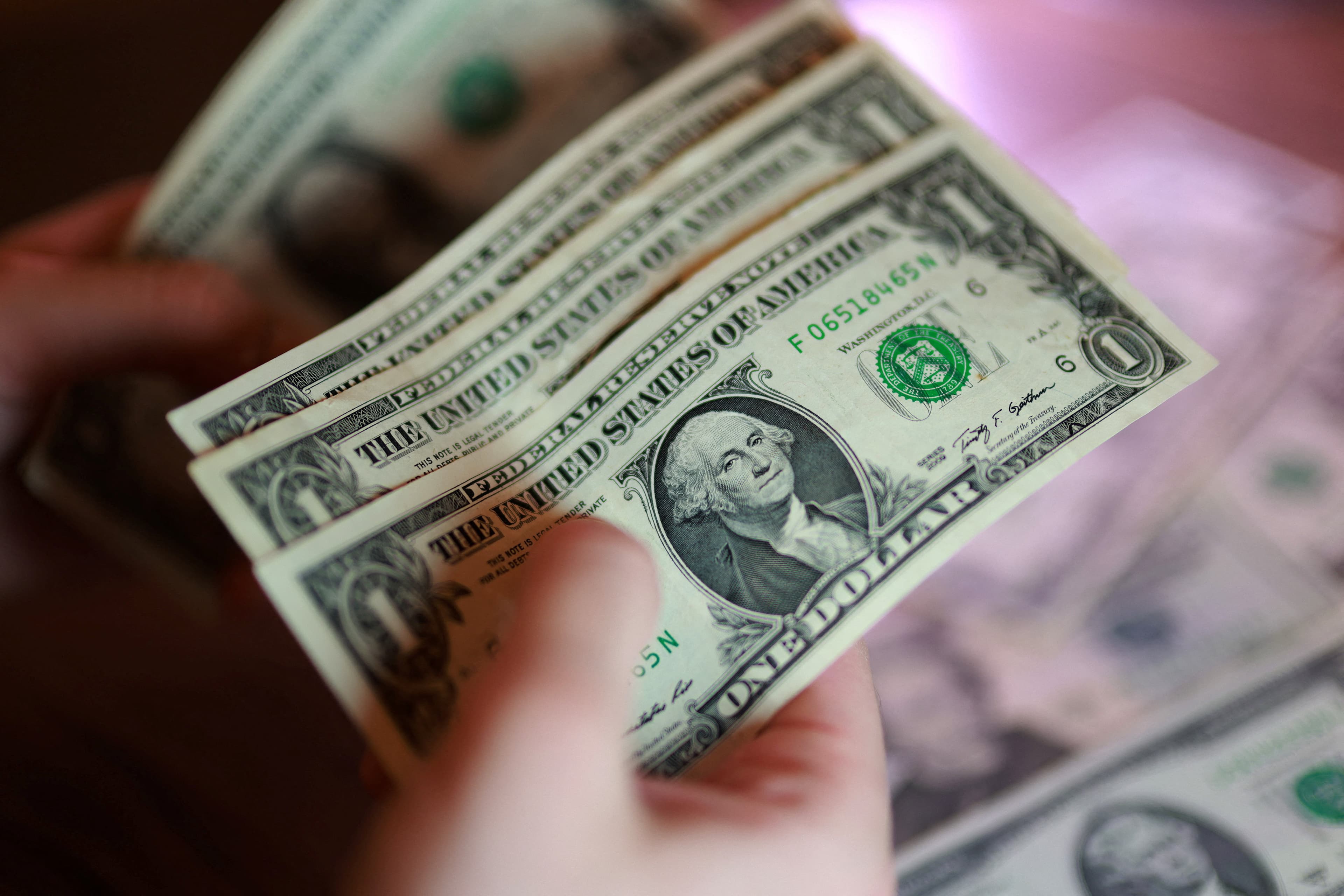 Dívida global supera US$ 365 trilhões no primeiro semestre, mostra IIF