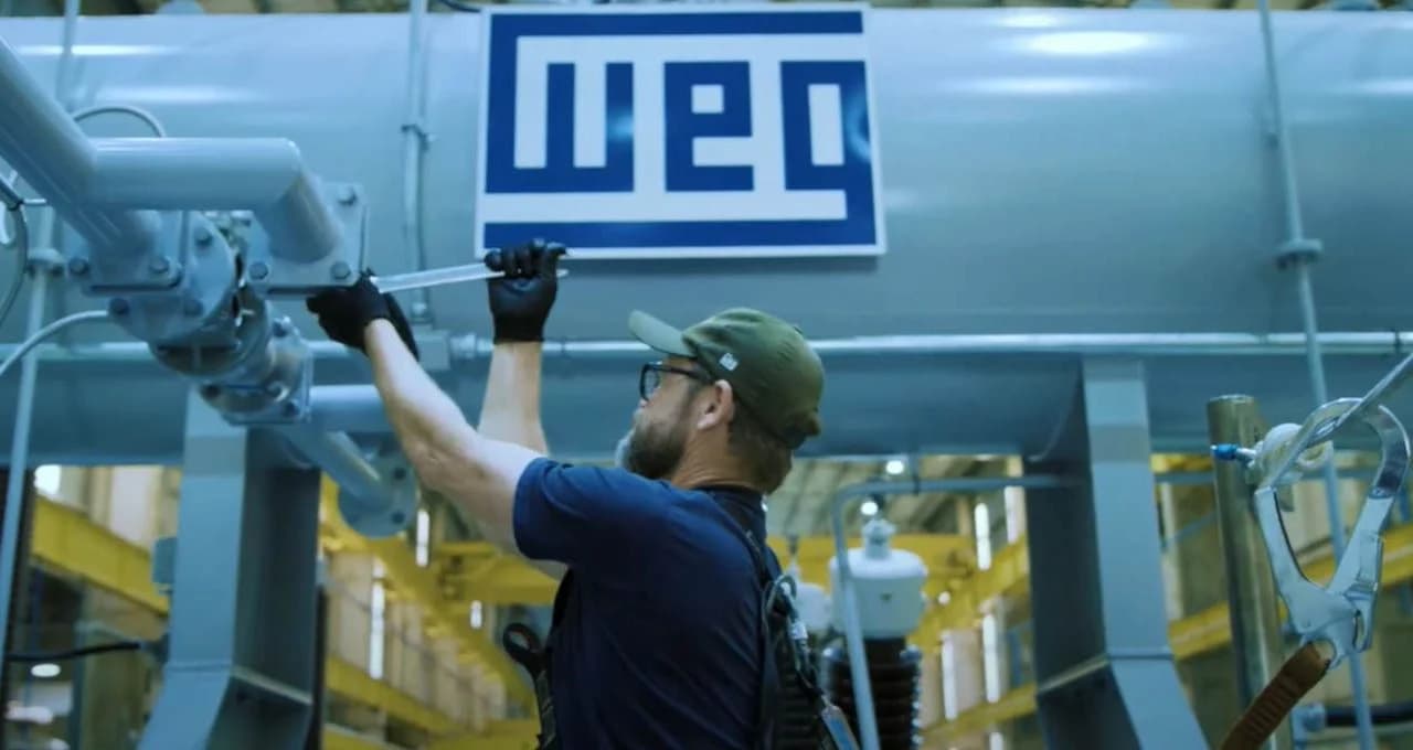 WEG (WEGE3) amplia projeto de fábrica de baterias em Itajaí (SC) e reforça aposta em armazenamento de energia