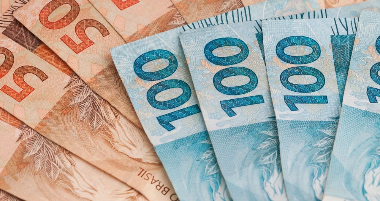 Dívida pública bate R$ 9,293 tri em agosto e reserva de liquidez cai 11,89%