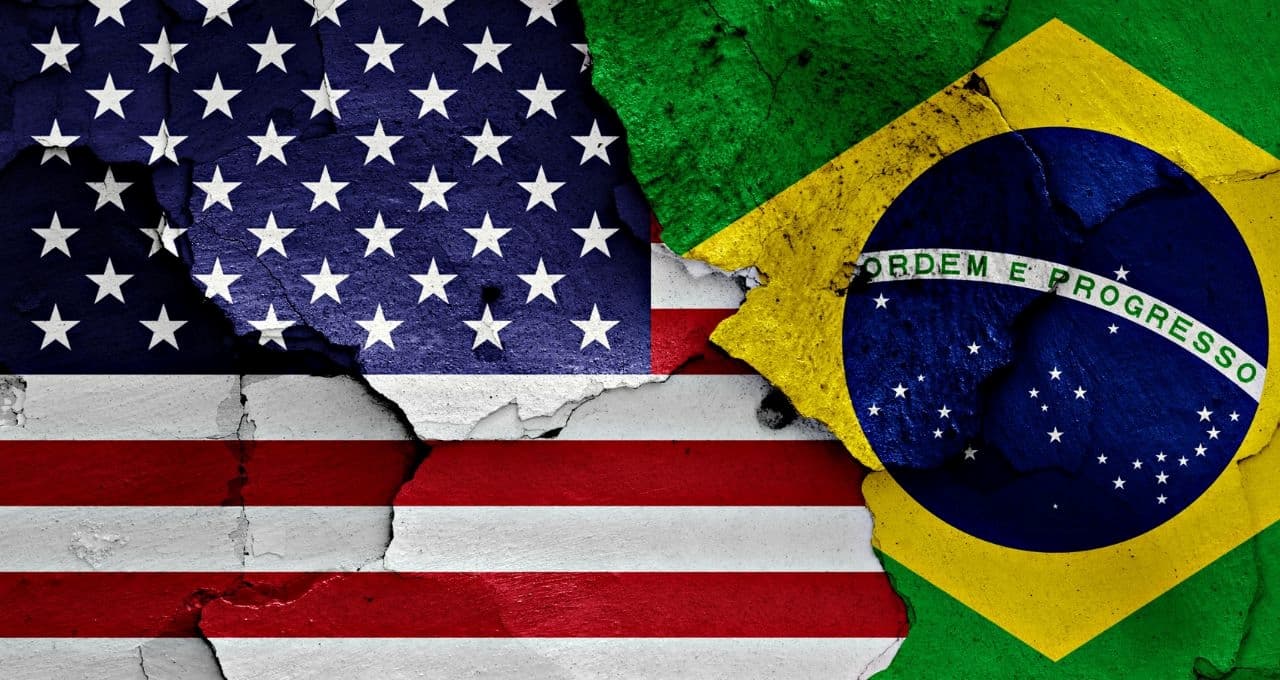 Mercado aguarda PCE e PIB dos EUA enquanto monitora contas públicas no Brasil; Ibovespa em dólar sobe nesta quarta-feira (30)