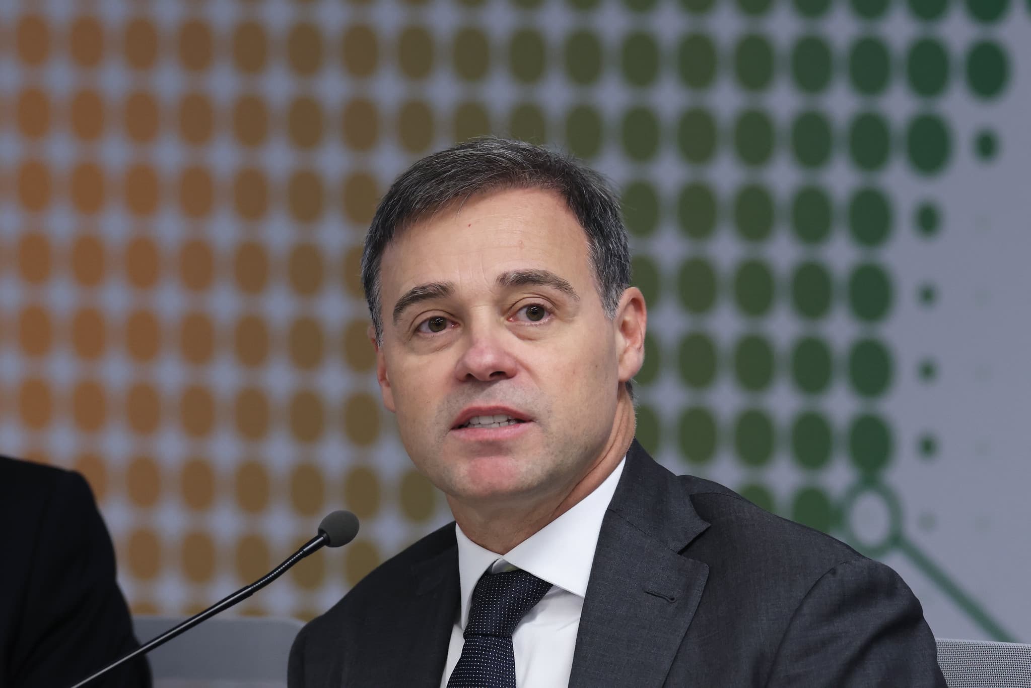 André Mendonça oficia redes para seguirem parâmetros do TSE na remoção de posts sobre Nossa Senhora Aparecida