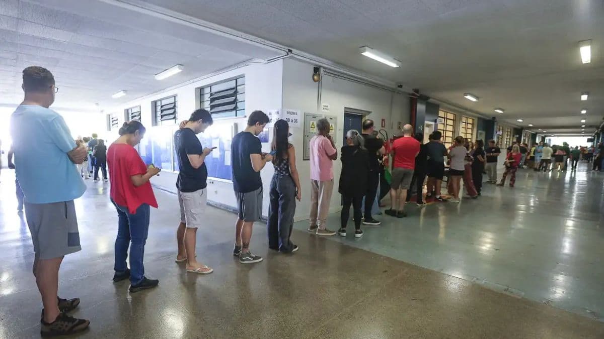 Ao menos quatro pessoas morreram durante as eleições deste domingo, 4