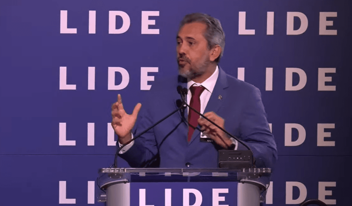 Eleições 2026: No Ceará (CE), Elmano de Freitas (PT) derrota Ciro Gomes (PSDB) no 1º turno
