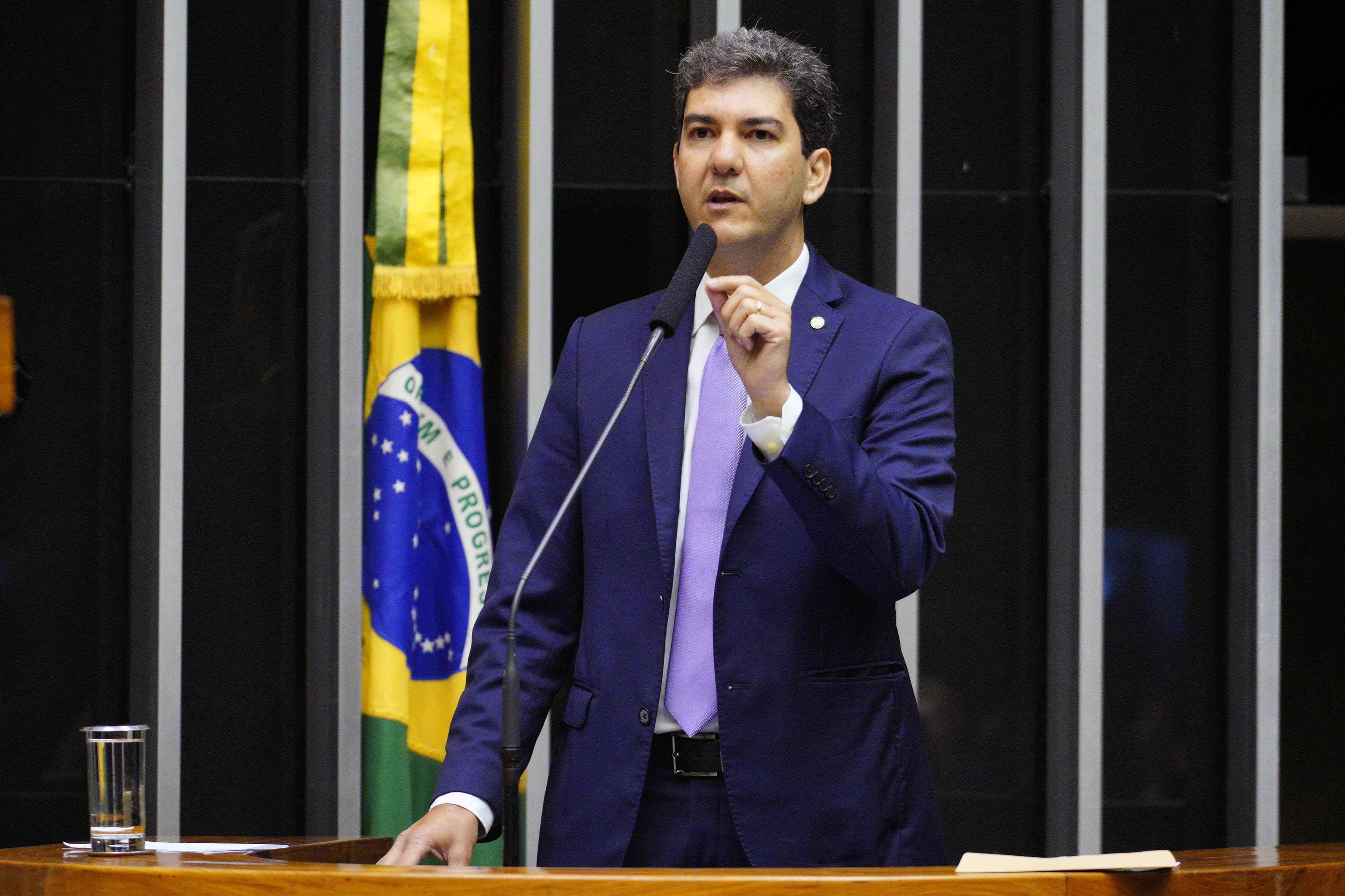 Eduardo Braide (PSD) é eleito governador do Maranhão no primeiro turno