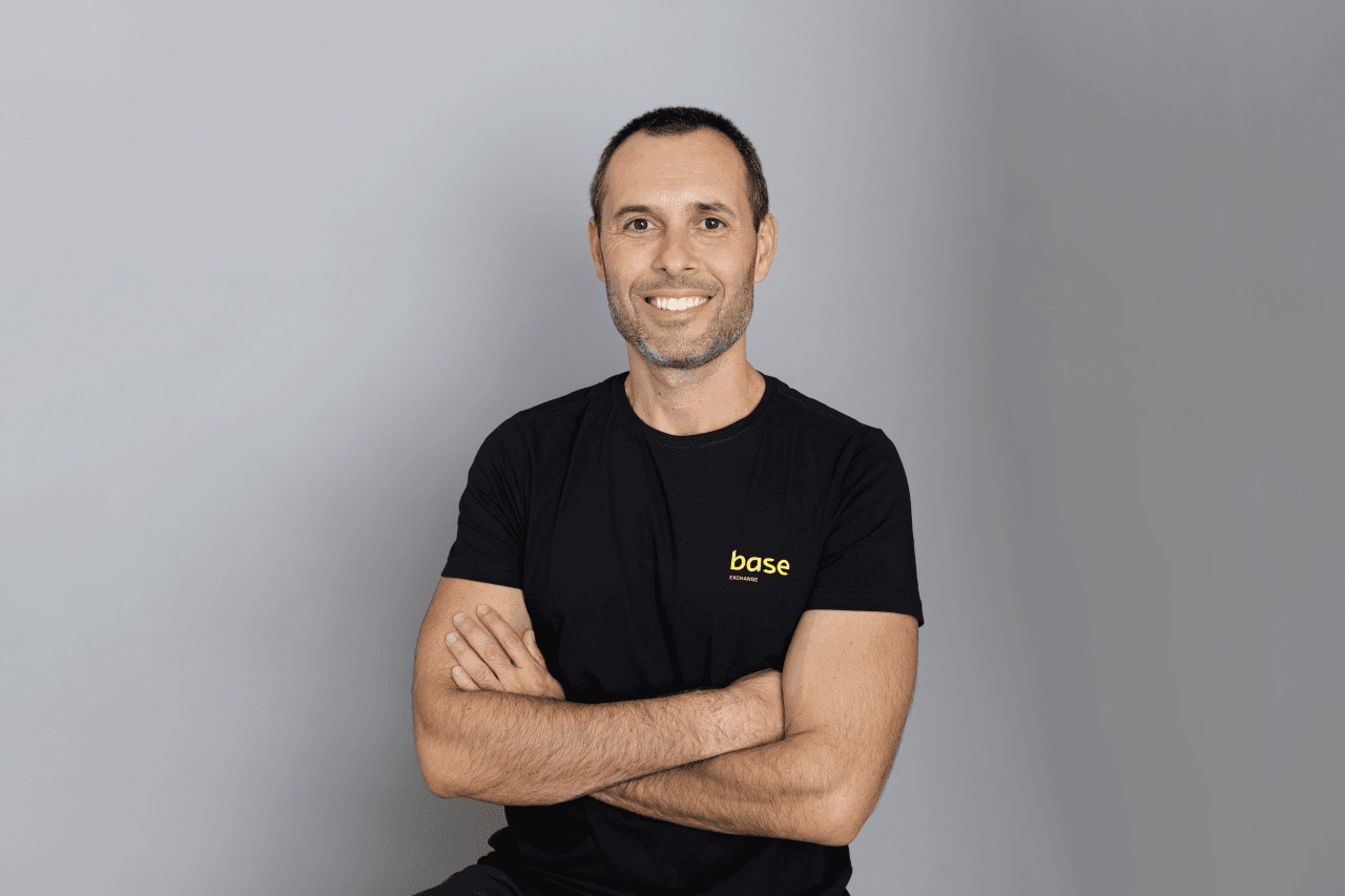 Custo da Bolsa no Brasil pode ser 20 vezes maior do que em outros países, diz CEO da Base Exchange, futura concorrente da B3