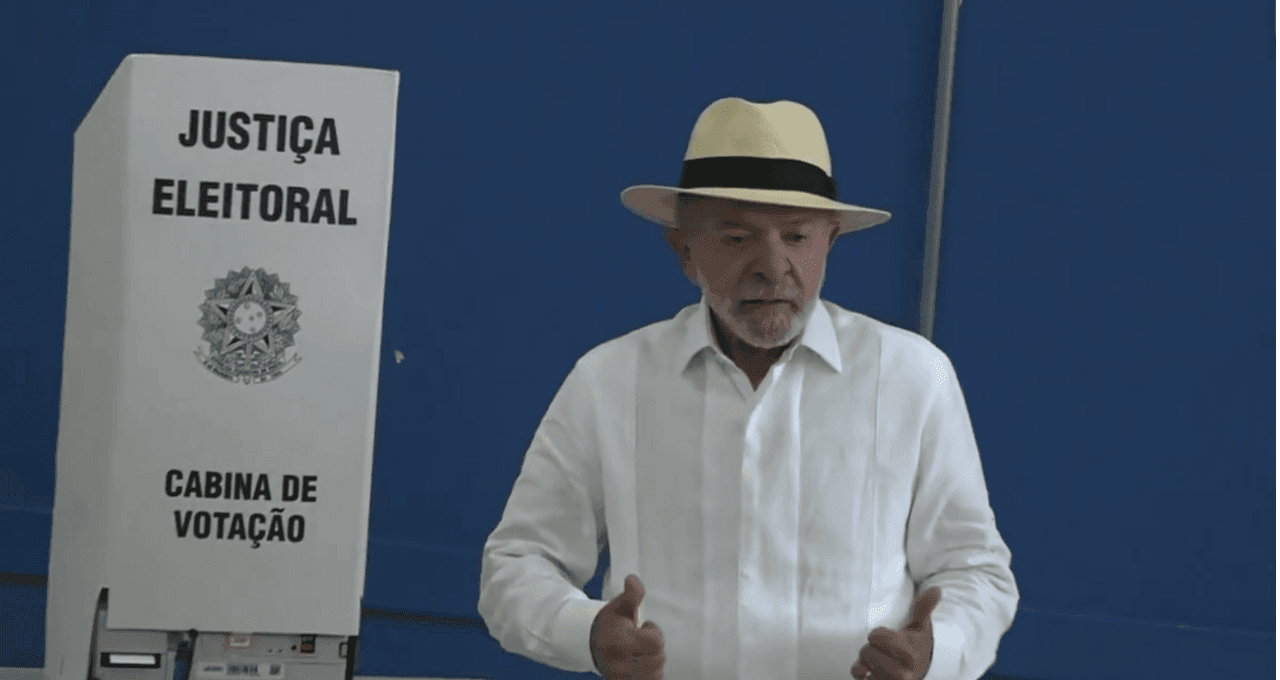 Lula declara ser favorável à redução da maioridade penal em crimes hediondos para 16 anos