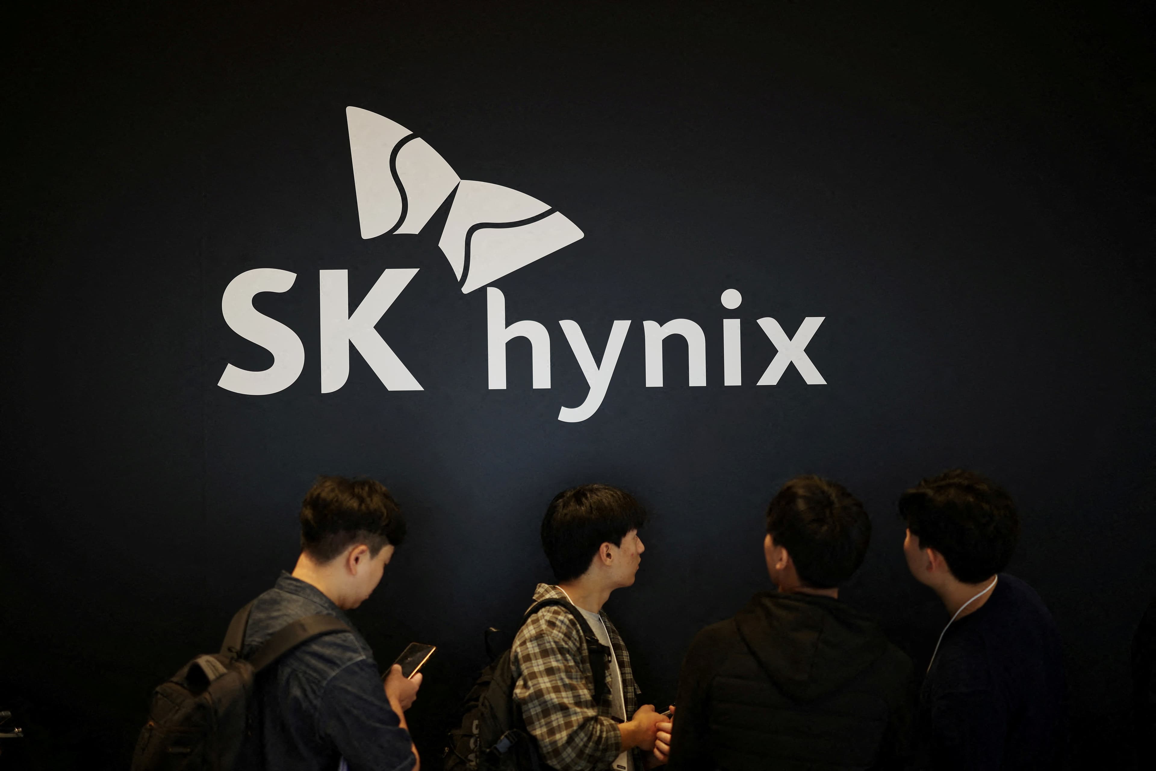 SK Hynix suspende IPO da unidade de chips nos EUA após autoridades de Seul manifestarem preocupações