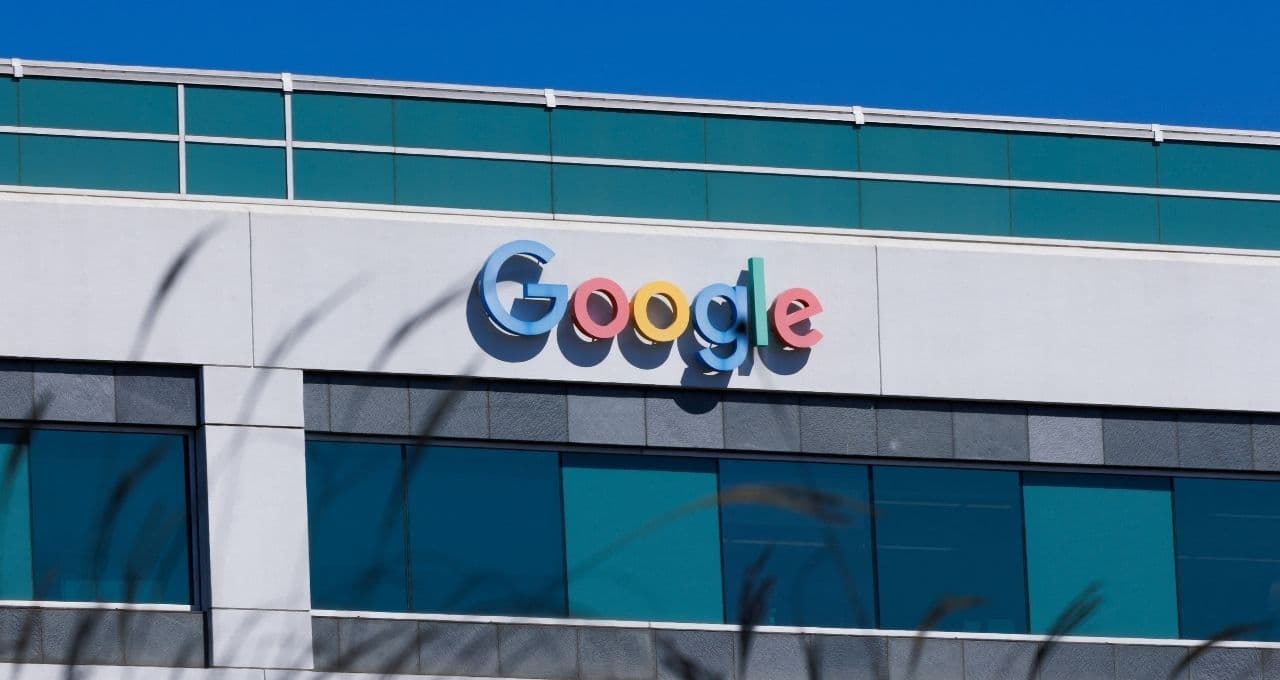 Em trimestre negativo, Alphabet (GOGL34) registra lucro por ação quase 30% abaixo do esperado