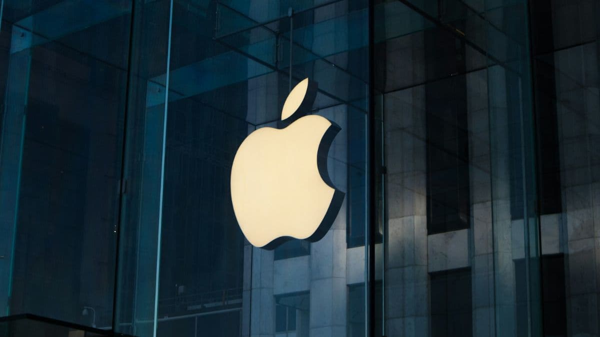 Fim da exclusividade da App Store: Apple libera lojas alternativas no iPhone no Brasil