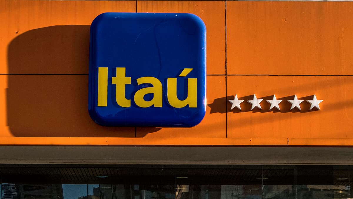 Itaú (ITUB4) flerta com os R$ 500 bilhões em valor de mercado em dia de ganha-ganha para os bancos brasileiros