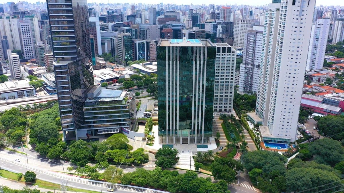 TRXF11 vai às compras de novo, e mercado torce o nariz: cotas caem após FII desembolsar R$ 340 milhões por ativos corporativos