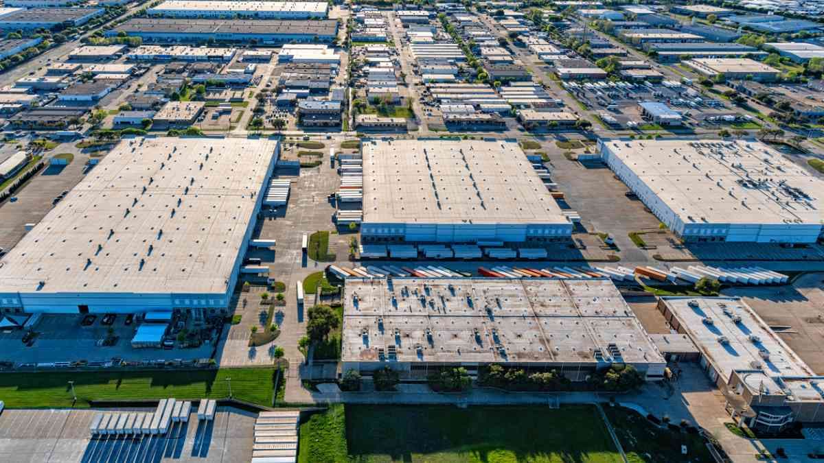 Fundo imobiliário leva calote de inquilino em recuperação judicial; entenda o impacto no bolso dos cotistas