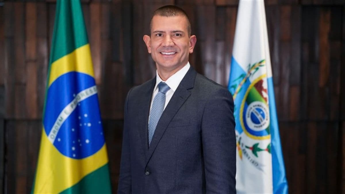 Garotinho desiste de recurso e segundo turno pelo governo do RJ pode ser cancelado com Douglas Ruas (PL) eleito