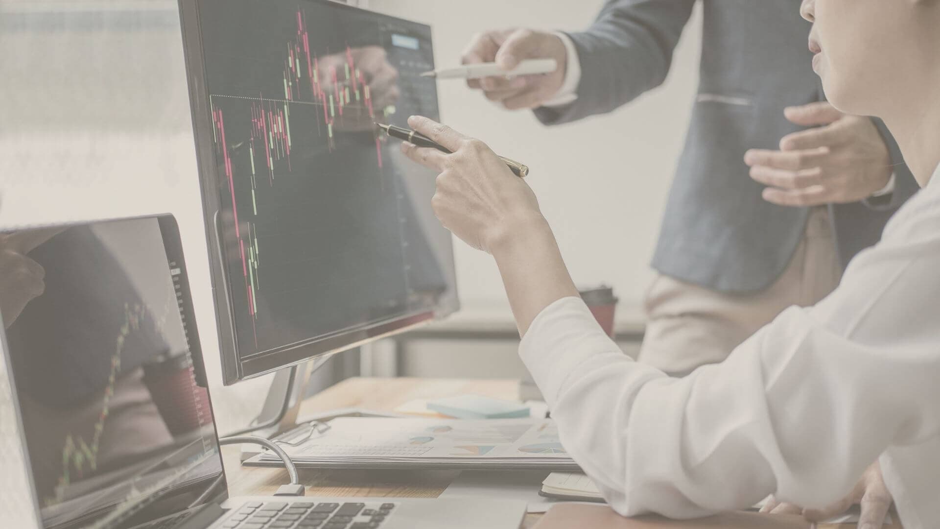 Nunca foi tão fácil investir em ações